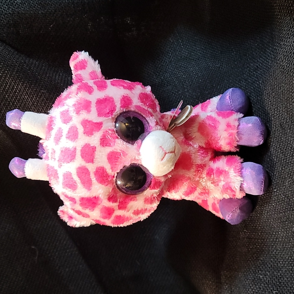 TY Beanie Boo “Twigs” the Pink Giraffe with Glitter eyes (6 inch)